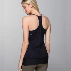 Lululemon‎ no limits tank Black razorback built in bra yoga cami athleisure gym